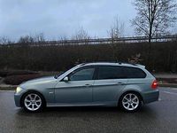 Gebraucht BMW 320 163 PS (119 kW) 2006 Grau Kombi