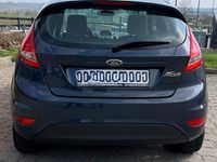 Gebraucht Ford Fiesta Trend 82 PS (60 kW) 2011 Grau Kleinwagen