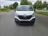 Gebraucht Renault Trafic Komfort 145 PS (106 kW) 2018 Weiß Van / Kleinbus