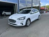 Używany Ford Focus Cool & Connect 95 KM (69 kW) 2019 Biały Kombi