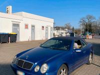 Gebraucht Mercedes CLK200 2012 Blau Cabrio