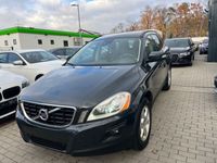 gebraucht Volvo XC60 XC 60Momentum AWD4x4 TÜV neu/1.J Garantie