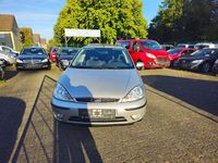 Gebraucht Ford Focus Ghia 101 PS (74 kW) 2003 Silber Limousine