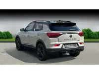 Neu KGM Korando 163 PS (119 kW) 2025 Beige SUV