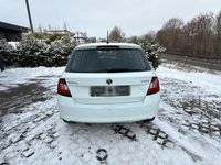 Gebraucht Skoda Fabia 2016 Weiß Kleinwagen