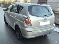Gebraucht Toyota Corolla Verso 129 PS (94 kW) 2005 Silver metallic Van / Kleinbus
