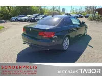 Gebraucht BMW 320 184 PS (135 kW) 2012 Saphirschwarz Coupé