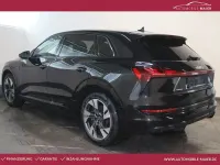 Gebraucht Audi e-tron S-Line 300 kW (408 PS) 2023 Mythosschwarz metallic SUV