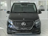 Gebraucht Mercedes V300 Avantgarde 237 PS (174 kW) 2025 Schwarz Van / Kleinbus