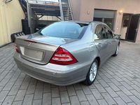 Gebraucht Mercedes C220 Elegance 150 PS (110 kW) 2004 Limousine