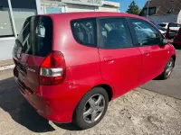 Gebraucht Honda Jazz 77 PS (56 kW) 2008 Rot Kleinwagen