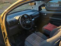 Second-hand VW Fox 75 CP (55 kW) 2005 Galben Hatchback