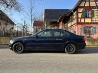 Gebraucht BMW 318 143 PS (105 kW) 2003 Blau Limousine