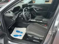 Gebraucht Peugeot 2008 Active 100 kW (136 PS) 2023 Grau SUV