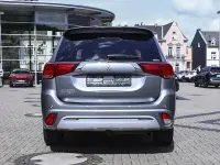Gebraucht Mitsubishi Outlander P-HEV Top 135 PS (99 kW) 2021 Grau SUV
