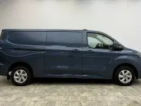 Usado Ford Transit Custom 150 HP (110 kW) 2024 Azul Sedan