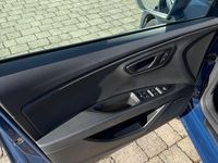 Używany Seat Leon FR 179 KM (131 kW) 2016 Niebieski Sedan/Limuzyna