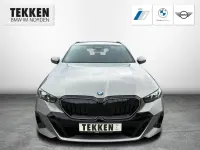 Neu BMW 540 M Sport 303 PS (222 kW) 2026 Grau Kombi