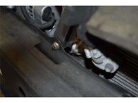 Gebraucht Mitsubishi Space Runner 122 PS (89 kW) 1996 Rot Van / Kleinbus