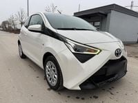 Gebraucht Toyota Aygo 72 PS (52 kW) 2019 Weiß Kleinwagen