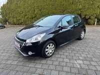 Gebraucht Peugeot 208 Active 68 PS (50 kW) 2013 Schwarz Kleinwagen