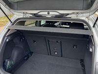 Gebraucht VW Golf VIII Move 110 PS (80 kW) 2024 Silber Kleinwagen