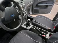 Gebraucht Ford Focus 100 PS (73 kW) 2005 Grau Kombi