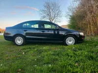 Używany VW Passat 122 KM (89 kW) 2010 Czarny Sedan/Limuzyna