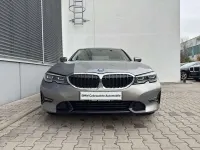 Gebraucht BMW 330e Sport Line 292 PS (214 kW) 2022 Grau Limousine