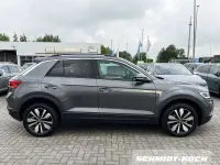Gebraucht VW T-Roc Move 116 PS (85 kW) 2024 Indiumgrau (grau) SUV