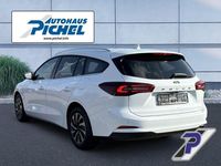 Neu Ford Focus Titanium 125 PS (91 kW) 2026 Weiß Kombi