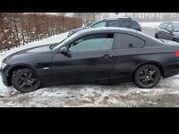 Gebraucht BMW 320 170 PS (125 kW) 2008 Schwarz Coupé