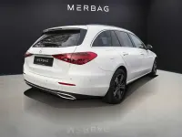 Gebraucht Mercedes C300e Avantgarde 204 PS (150 kW) 2024 Polarweiß Kombi