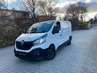 Gebraucht Renault Trafic Komfort 145 PS (106 kW) 2016 Weiß Van / Kleinbus
