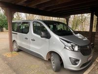 Gebraucht Opel Vivaro S 125 PS (91 kW) 2017 Silber Van / Kleinbus