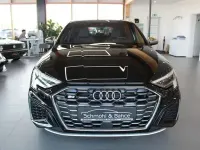 Gebraucht Audi S3 Ambiente 310 PS (228 kW) 2023 Schwarz Limousine