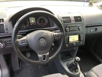 Gebraucht VW Touran Highline 140 PS (102 kW) 2011 Grau Van / Kleinbus