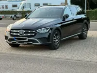 Gebraucht Mercedes E220 All-Terrain 194 PS (142 kW) 2021 Schwarz Kombi
