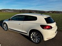 Gebraucht VW Scirocco 160 PS (117 kW) 2009 Weiß Coupé