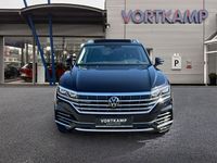 Gebraucht VW Touareg Elegance 381 PS (280 kW) 2020 Deep black perleffekt (metallic) SUV