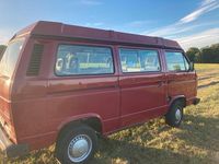 Second-hand VW Multivan 70 CP (51 kW) 1987 Roșu Monovolum