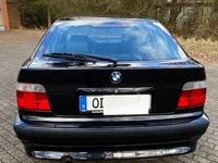 Gebraucht BMW 316 105 PS (77 kW) 2000 Schwarz Limousine