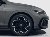 Gebraucht VW Golf VIII Style 150 PS (110 kW) 2025 Mondsteingrau Limousine