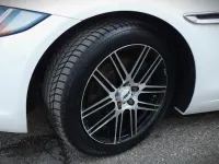 Gebraucht Jaguar XE Pure 179 PS (131 kW) 2015 Weiß Limousine