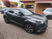 Gebraucht Toyota C-HR Style 98 PS (72 kW) 2017 Grey metallic (1g3)/ black SUV