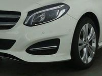 Gebraucht Mercedes B220 184 PS (135 kW) 2018 Weiß Van / Kleinbus