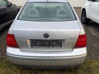 Gebraucht VW Bora Comfortline 116 PS (85 kW) 2001 Silber Limousine