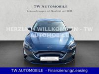 gebraucht Ford Focus Lim Cool & Connect*Navig*Tempo*Sitzhzg*PDC