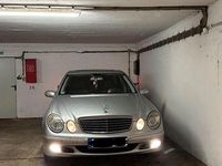 Gebraucht Mercedes E200 163 PS (119 kW) 2007 Silber Limousine