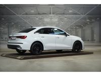 Gebraucht Audi A3 Ambiente 150 PS (110 kW) 2022 Weiß Limousine